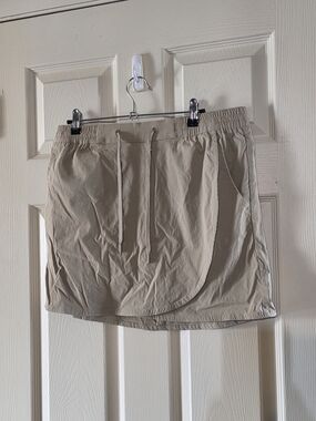 Eddie Bauer Light Beige Drawstring Mini Skort